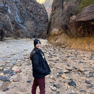 Meet your Posher, Emily